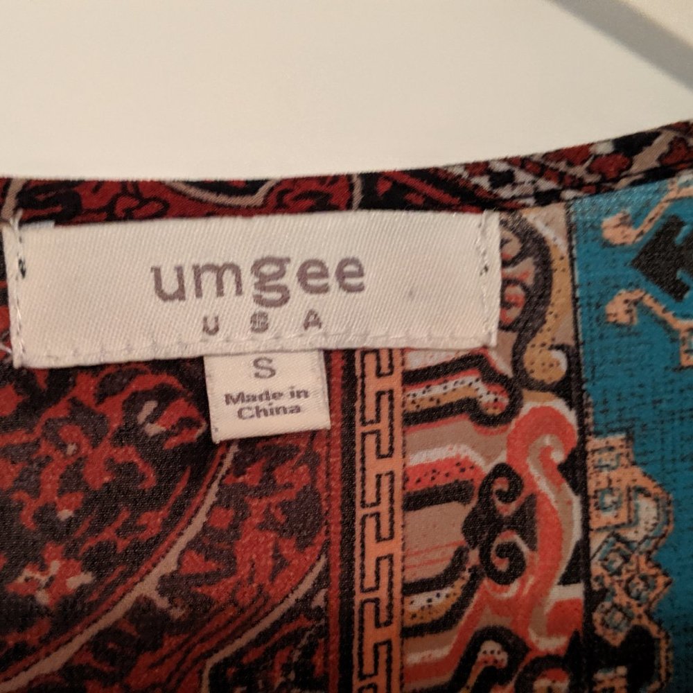 Umgee High Low Patterned Top - Picture 2 of 2